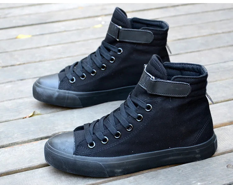 Zapatos de hombre, zapatos de lona blancos de alta calidad, novedad de verano 2024, zapatillas de deporte para hombre, zapatillas de lona transpirables a la moda, zapatos planos casuales antideslizantes
