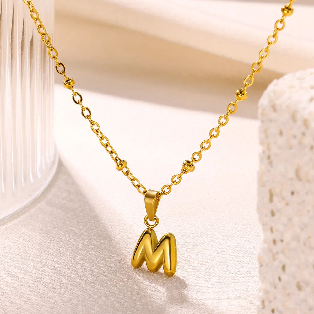 Mini Collares con letras bonitas de acero inoxidable para Mujer, accesorios de joyería minimalistas de Color dorado, Collares para Mujer Tendencia 2024
