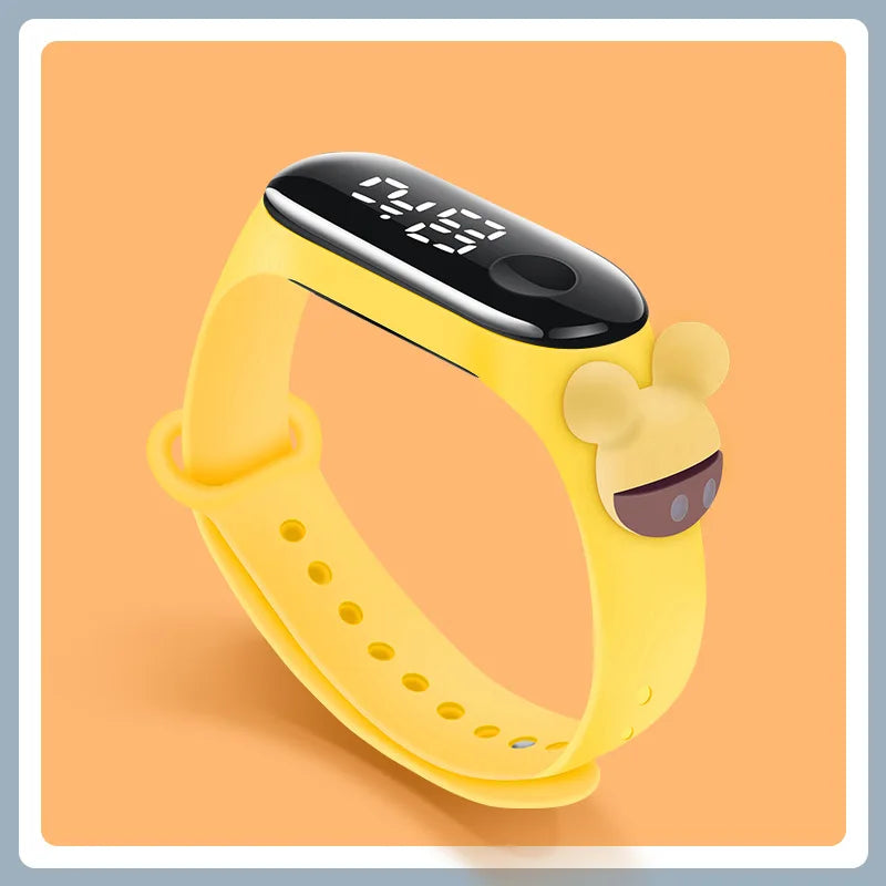 Relojes de moda para niños y mujeres, pulsera electrónica, reloj deportivo táctil LED, muñeca de Spiderman, reloj impermeable
