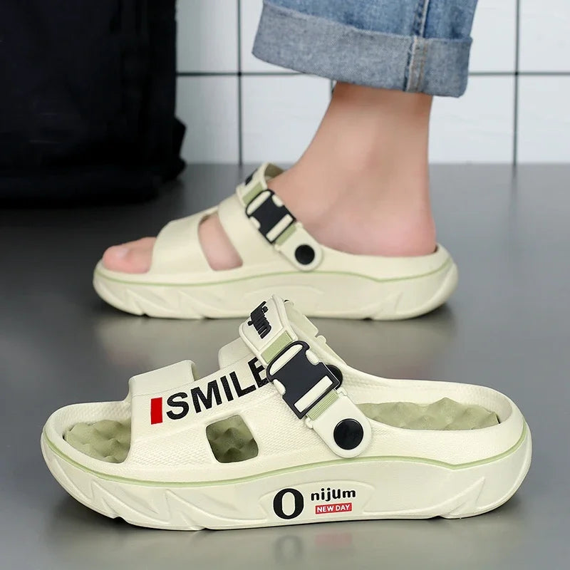 2025 nuevas zapatillas de masaje para hombres, sandalias para interiores y exteriores, zuecos deslizantes suaves y cómodos para la playa, zapatos casuales, Zapatillas de casa para hombres y mujeres