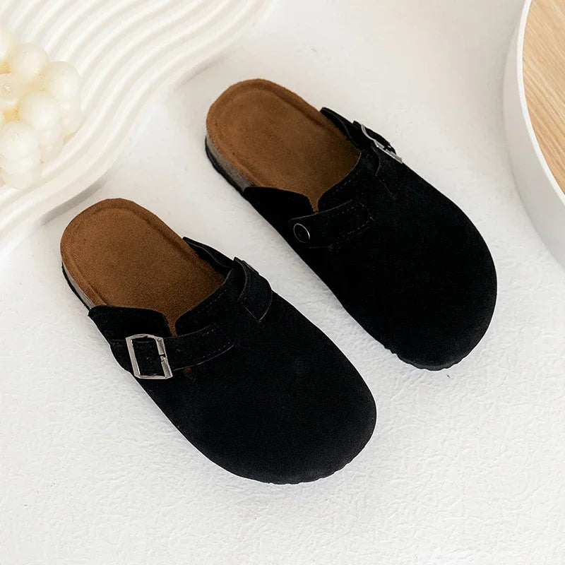 Zapatos de moda para niños, zapatillas de tendencia Ins para niños y niñas, estilo Retro británico para exteriores, novedad de verano 2025, sandalias para niños, suela suave sin cordones