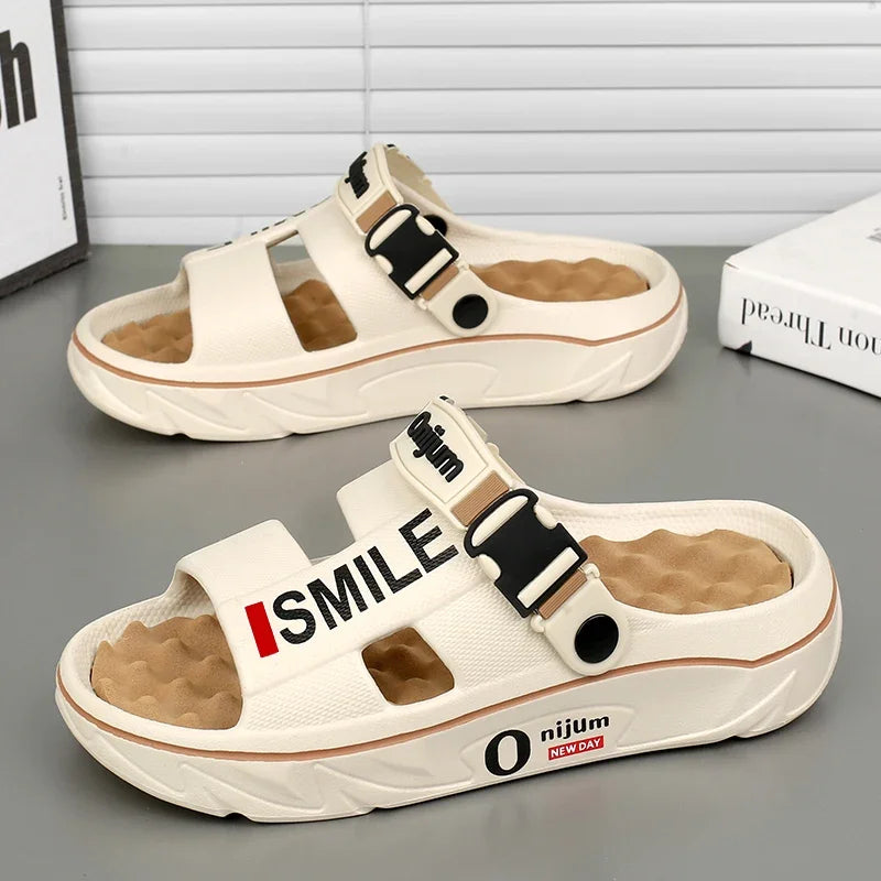2025 nuevas zapatillas de masaje para hombres, sandalias para interiores y exteriores, zuecos deslizantes suaves y cómodos para la playa, zapatos casuales, Zapatillas de casa para hombres y mujeres