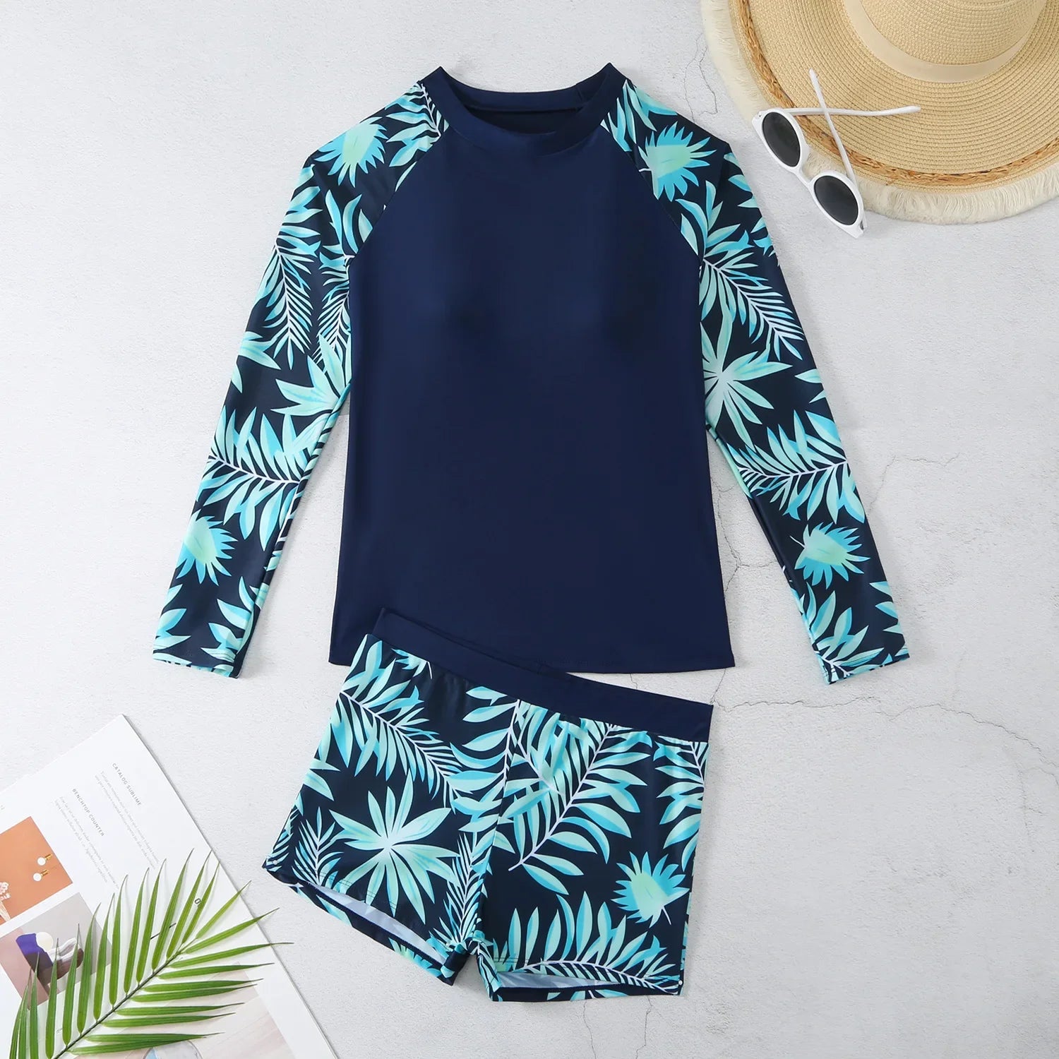 Nuevo conjunto de Bikini estampado de manga larga con cuello redondo protección solar ajustado trajes de baño separados para mujer marca china AE Stock