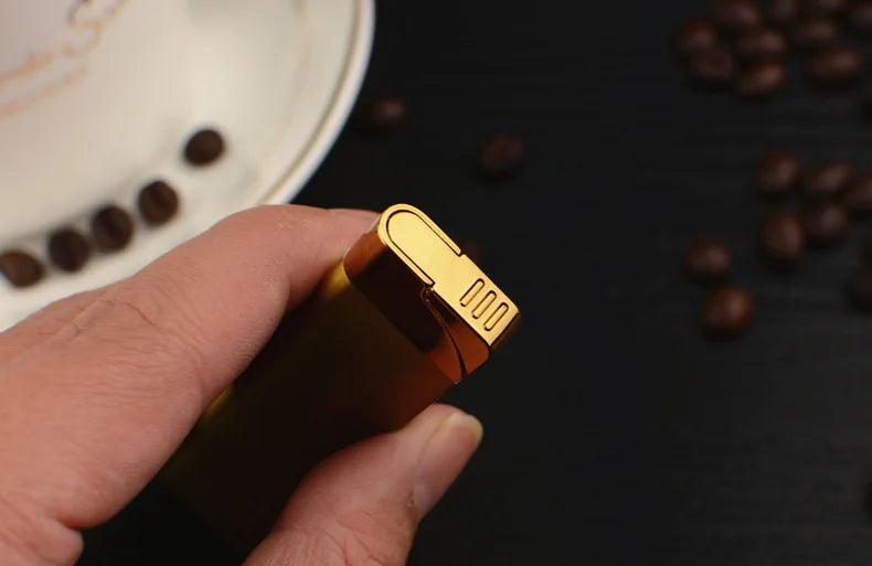 Encendedor de Cigarrillos de Gas butano inflable ultrafino, antorcha a prueba de viento, Encendedor de Metal, herramientas para fumar, Mini encendedor novedoso de regalo