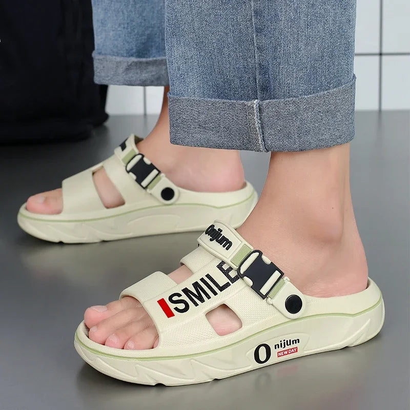 2025 nuevas zapatillas de masaje para hombres, sandalias para interiores y exteriores, zuecos deslizantes suaves y cómodos para la playa, zapatos casuales, Zapatillas de casa para hombres y mujeres