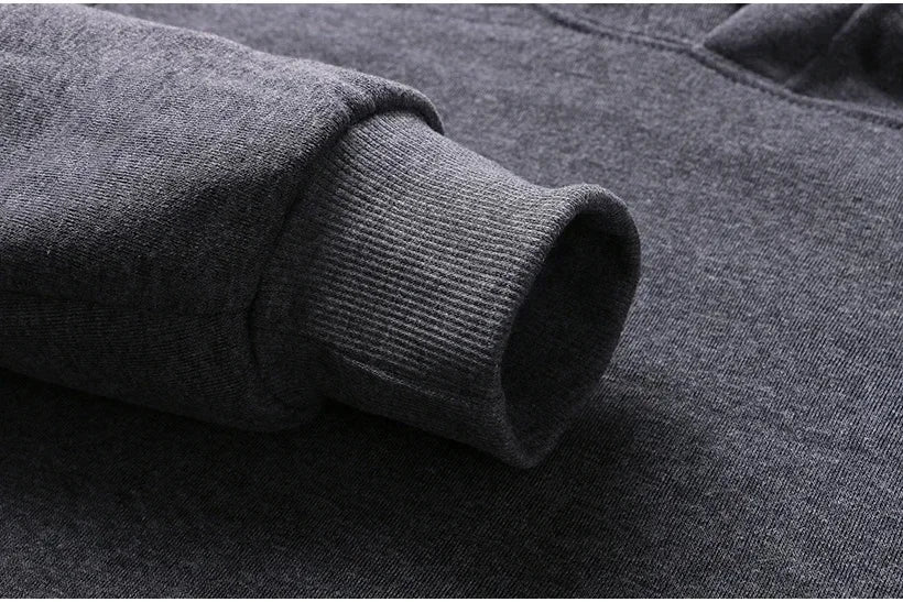Conjunto con capucha de otoño e invierno para hombre, un conjunto de dos piezas de cómodas sudaderas con capucha y pantalones de chándal, una camiseta informal y de moda.