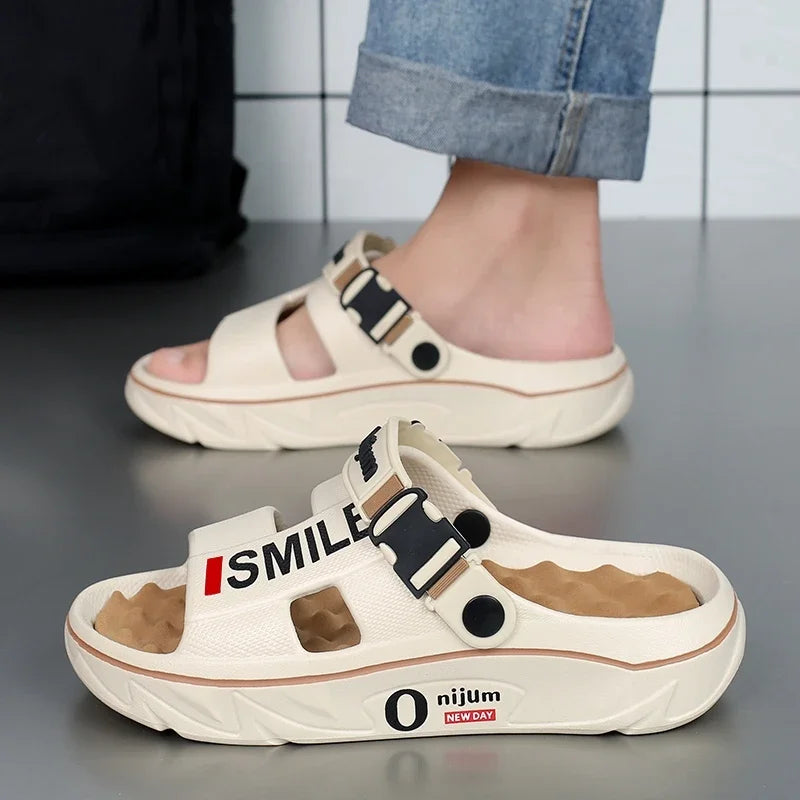 2025 nuevas zapatillas de masaje para hombres, sandalias para interiores y exteriores, zuecos deslizantes suaves y cómodos para la playa, zapatos casuales, Zapatillas de casa para hombres y mujeres