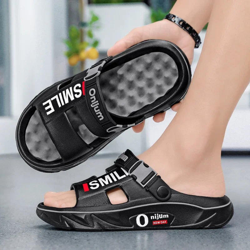 2025 nuevas zapatillas de masaje para hombres, sandalias para interiores y exteriores, zuecos deslizantes suaves y cómodos para la playa, zapatos casuales, Zapatillas de casa para hombres y mujeres