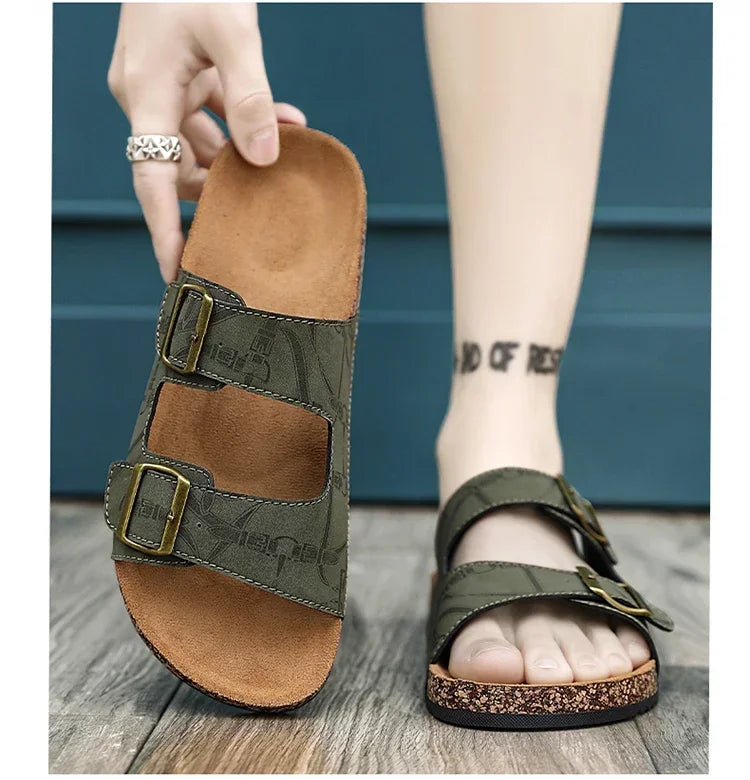 Sandalias de playa, sandalias de cuero para hombre, zapatillas cómodas de diseñador para hombre, zapatos de marcas originales, zapatos de verano para hombre 2025