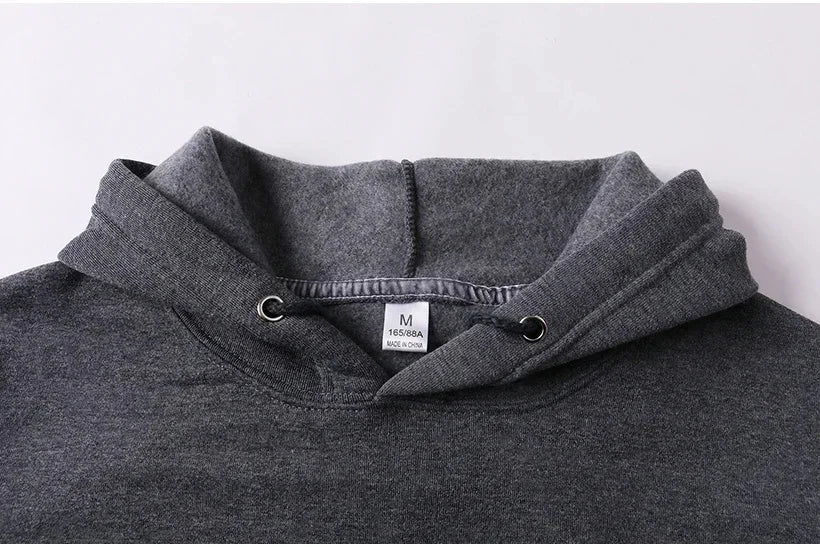 Conjunto con capucha de otoño e invierno para hombre, un conjunto de dos piezas de cómodas sudaderas con capucha y pantalones de chándal, una camiseta informal y de moda.